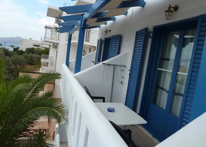 Dedes Apartments