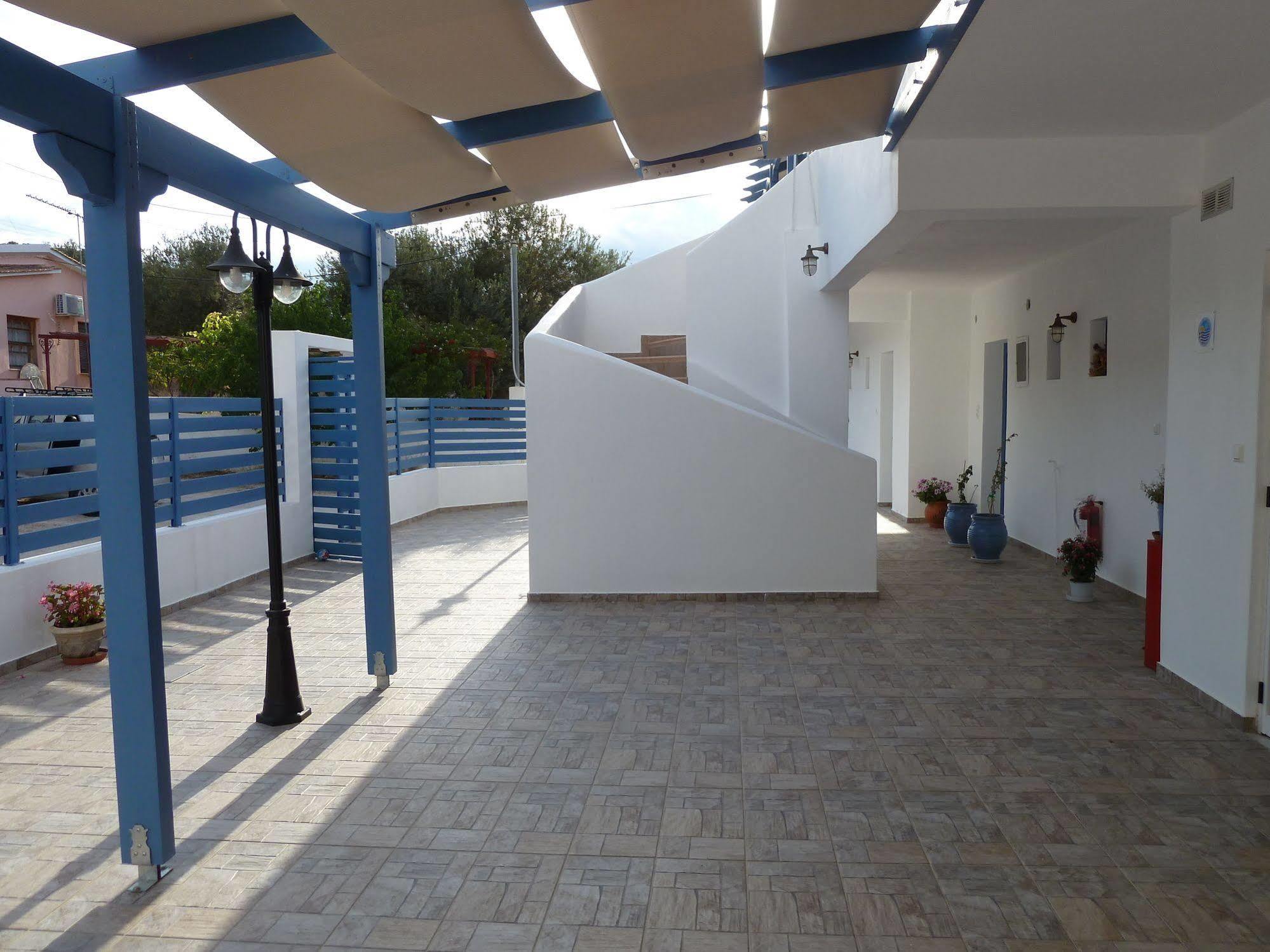 Dedes * Skala (Agistri)